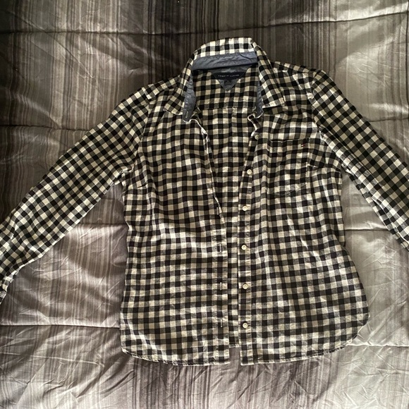 Tommy Hilfiger Flannel - Picture 1 of 3